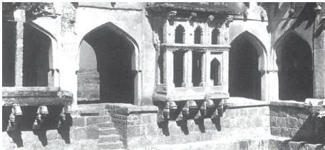 An Imperial Capital Class 12: Vijayanagara Chapter PDF Remains of the structure known as the queen's bath at Vijayanagara, a building with a modern name that the chapter does not explain